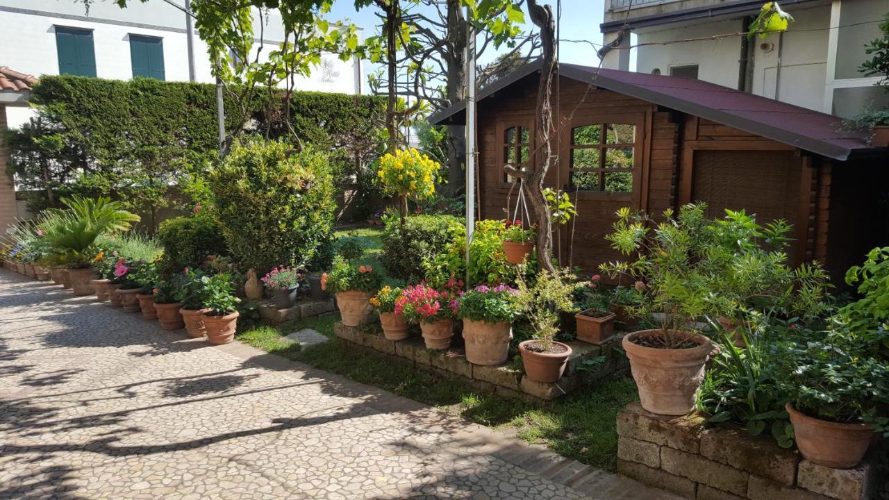 B&B Ensileva Beach Porto Garibaldi Exterior foto